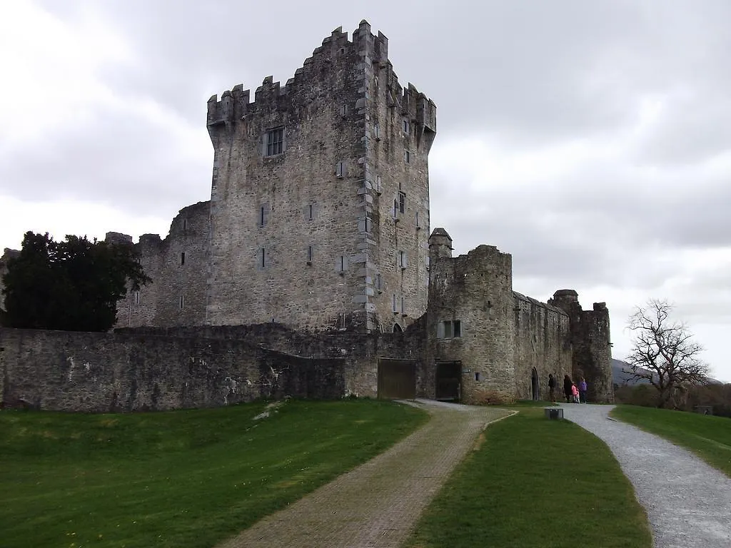 The Ash Killarney Apartment