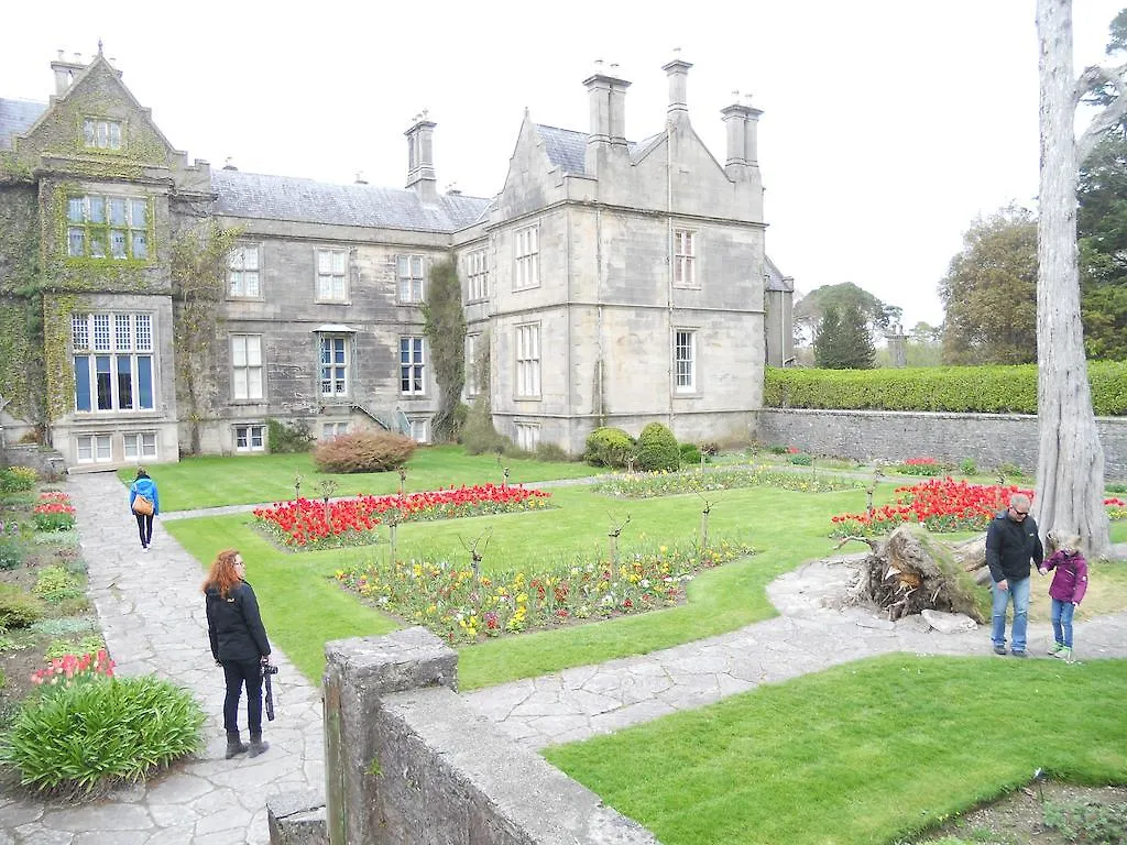The Ash Killarney Apartment