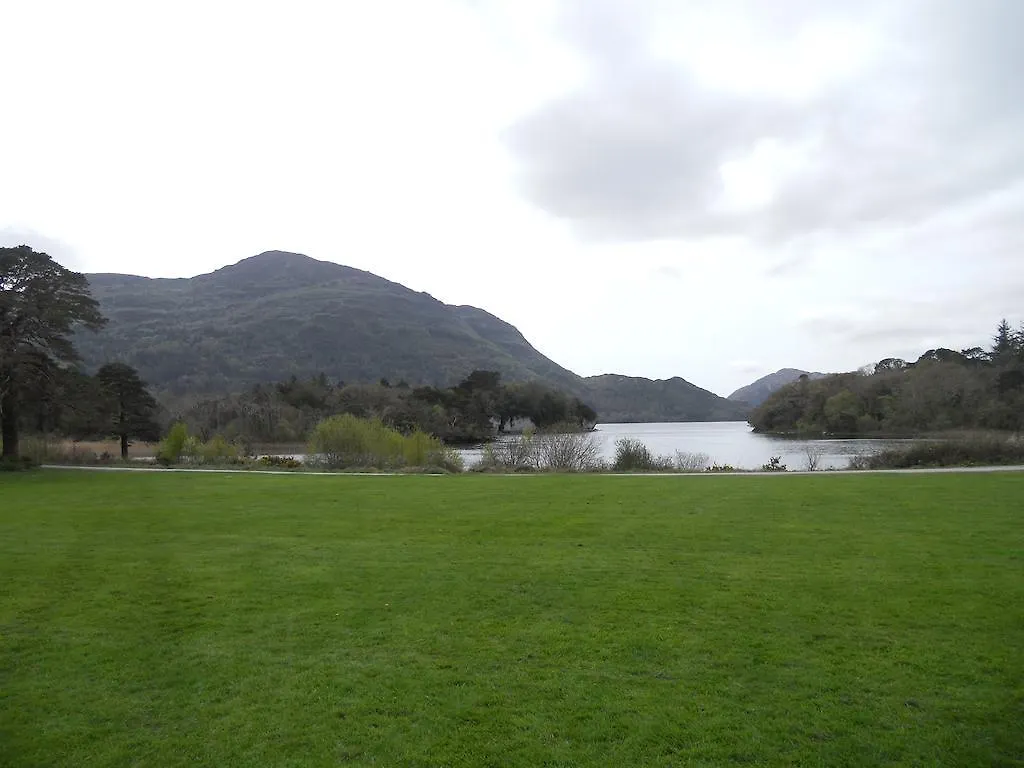 The Ash Killarney Apartment